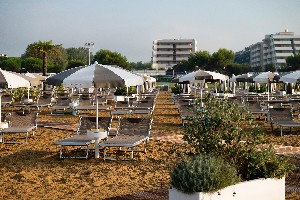 Hotel APARTHOTEL HOLIDAY wakacje