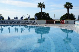 Hotel APARTHOTEL IMPERIAL wakacje