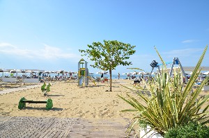 Hotel APARTHOTEL IMPERIAL wakacje