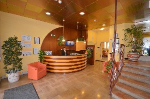 Hotel APARTHOTEL PINEDA wakacje