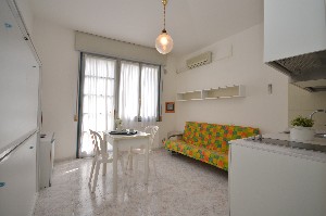 Hotel APARTHOTEL PINEDA wakacje