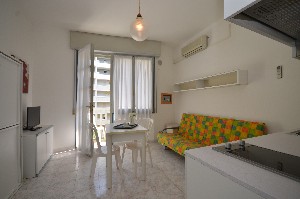 Hotel APARTHOTEL PINEDA wakacje