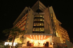 Hotel BIBIONE PALACE SPA wakacje