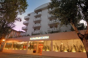 Hotel FIRENZE wakacje