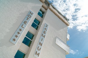 Hotel JASMINUM wakacje