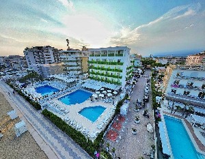 Hotel BRISTOL wakacje