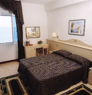 Hotel CARAVELLE wakacje