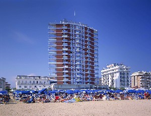 Hotel CARAVELLE wakacje