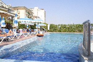 Hotel ELPIRO wakacje