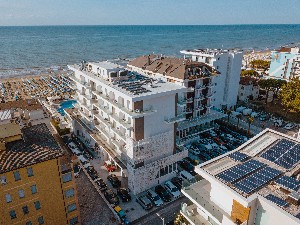 Hotel GALASSIA wakacje