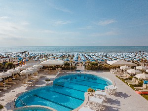 Hotel GALASSIA wakacje