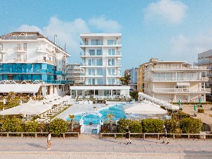 Hotel GALASSIA wakacje