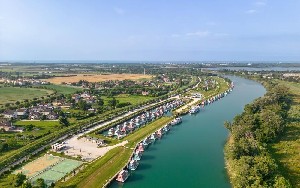 Hotel RESORT MARINAZZURRA wakacje