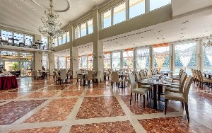 Hotel BAZZONI wakacje