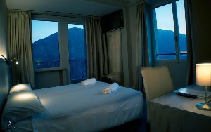 Hotel BAZZONI wakacje