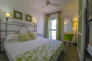 Hotel CEFALÙ RESORT SPORTING CLUB wakacje