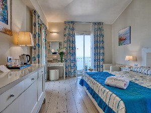 Hotel ARISTON wakacje