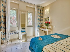 Hotel ARISTON wakacje