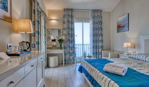 Hotel ARISTON wakacje
