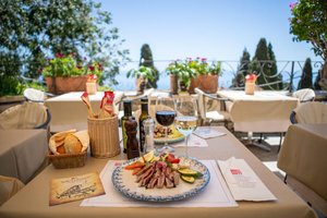 Hotel ARISTON wakacje