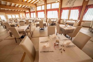 Hotel CAMINETTO MOUNTAIN RESORT wakacje