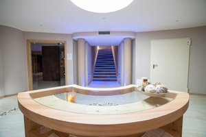 Hotel CAMINETTO MOUNTAIN RESORT wakacje