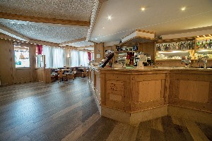 Hotel CAMINETTO MOUNTAIN RESORT wakacje