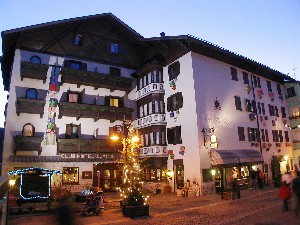 Hotel CLUB HOTEL ALPINO wakacje