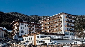 Hotel GRAND BIANCANEVE wakacje