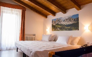 Hotel VILLAGE NEVADA wakacje