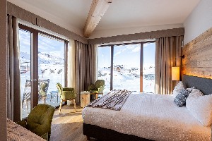 Hotel VEZZANA wakacje