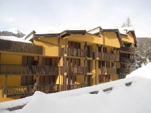 Hotel APARTMÁNY DES ALPES wakacje