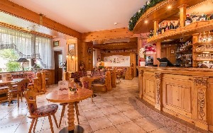 Hotel BELLAVISTA (GIUSTINO) wakacje