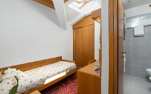 Hotel BELLAVISTA (GIUSTINO) wakacje