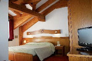 Hotel COLLINI wakacje