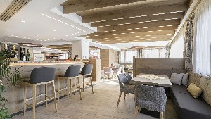 Hotel CRISTINA wakacje