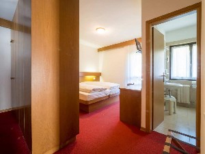 Hotel FERRARI wakacje