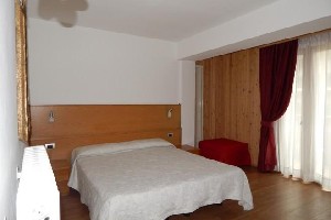 Hotel ORSO GRIGIO (CARISOLO) wakacje