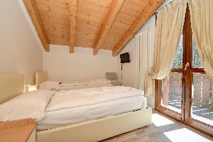 Hotel RESIDENCE LA ROSA DELLE DOLOMITI wakacje