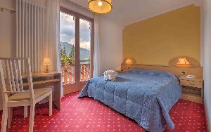 Hotel FOLGARIDA wakacje