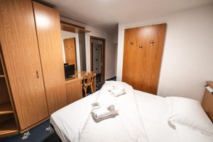 Hotel RENZI wakacje