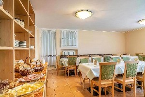 Hotel MONCLASSICO wakacje