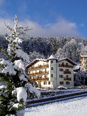 Hotel APARTAMENTY LA VAL wakacje