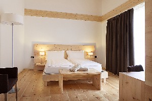 Hotel CORONA DOLOMITES wakacje