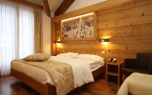 Hotel LA BUSSOLA wakacje