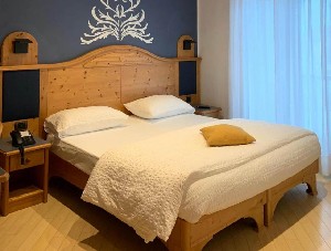 Hotel LA BUSSOLA wakacje