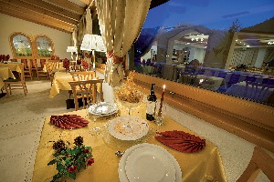 Hotel CRISTALLO wakacje