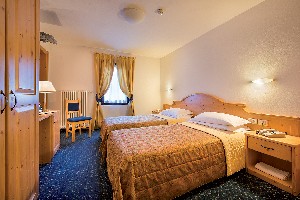 Hotel CRISTALLO wakacje