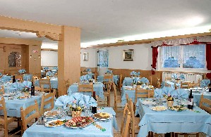 Hotel APARTAMENTY LA ROCCIA wakacje