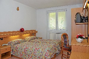 Hotel APARTAMENTY LA ROCCIA wakacje